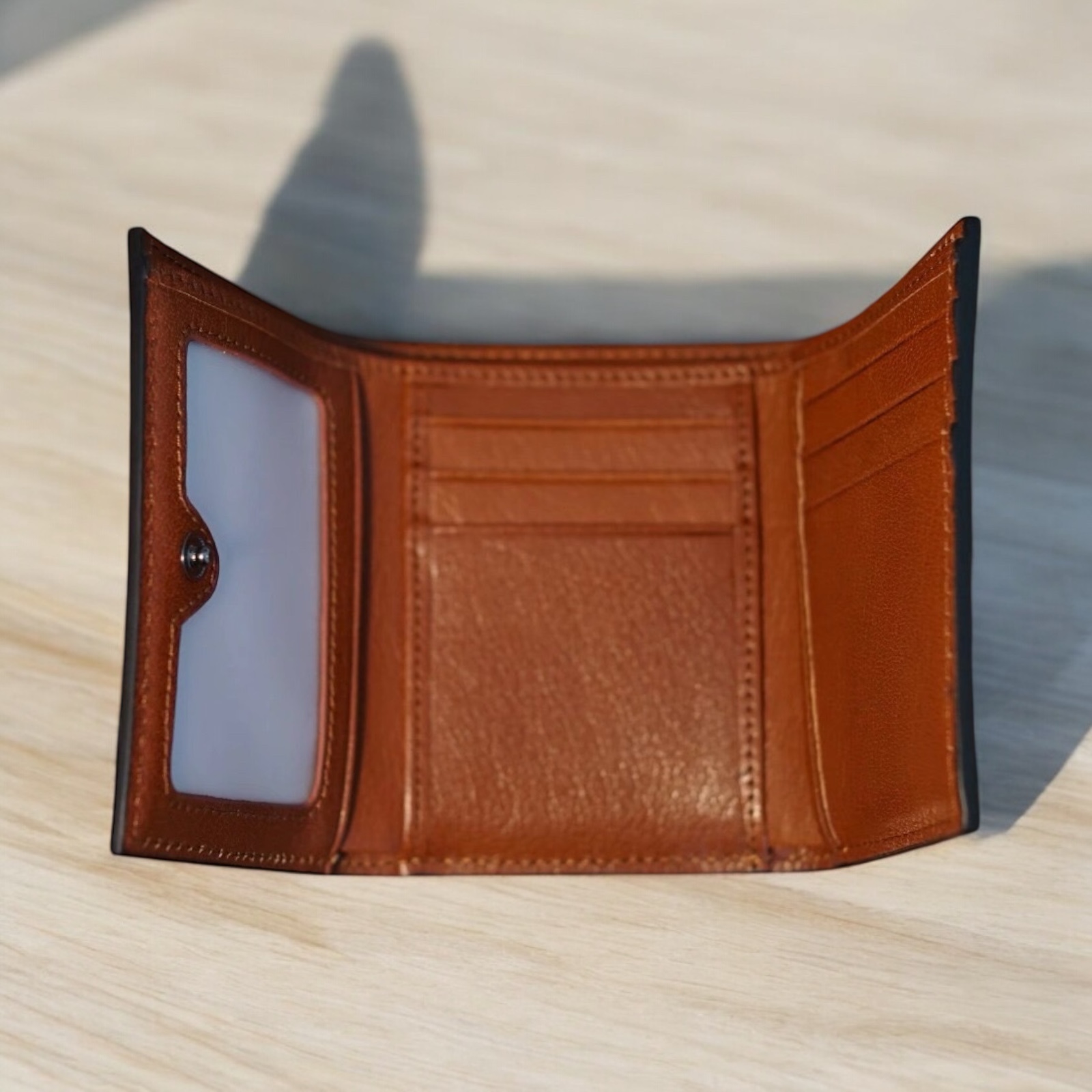 PORTE-FEUILLE — vue intérieure